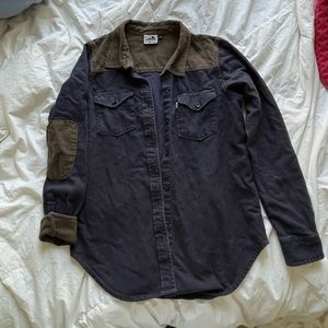 Navy blue with tan accents Kavu flannel